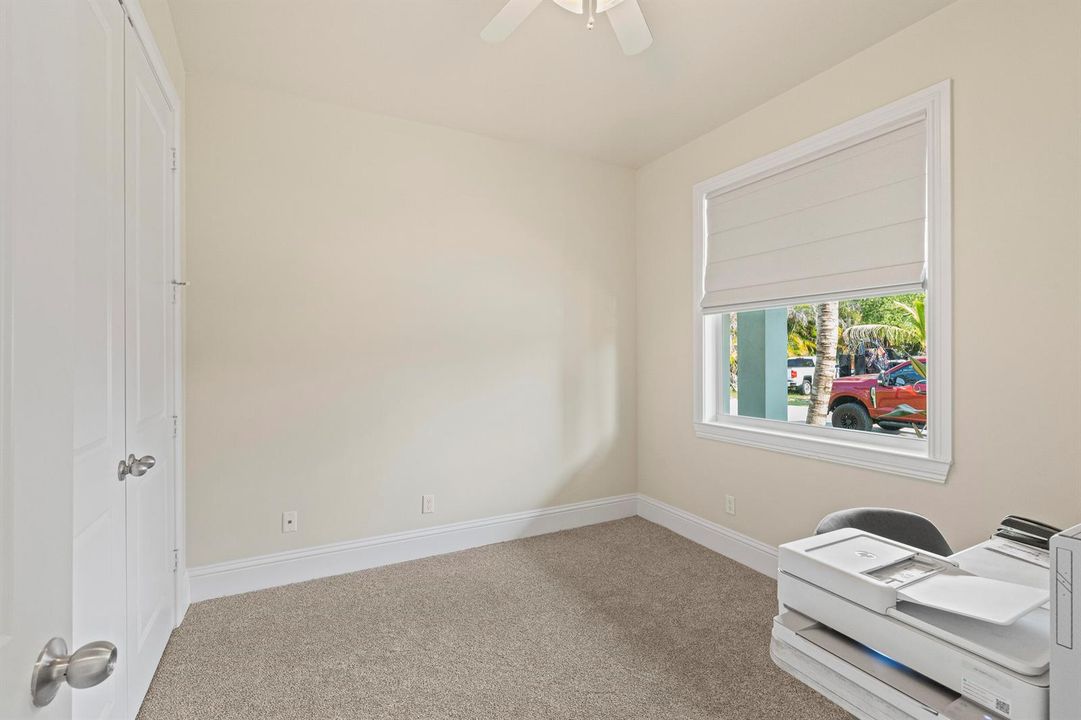 1006 SW 34th Terrace