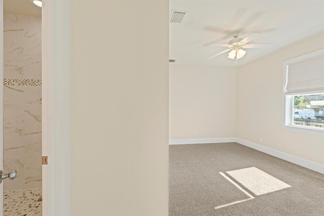 1006 SW 34th Terrace
