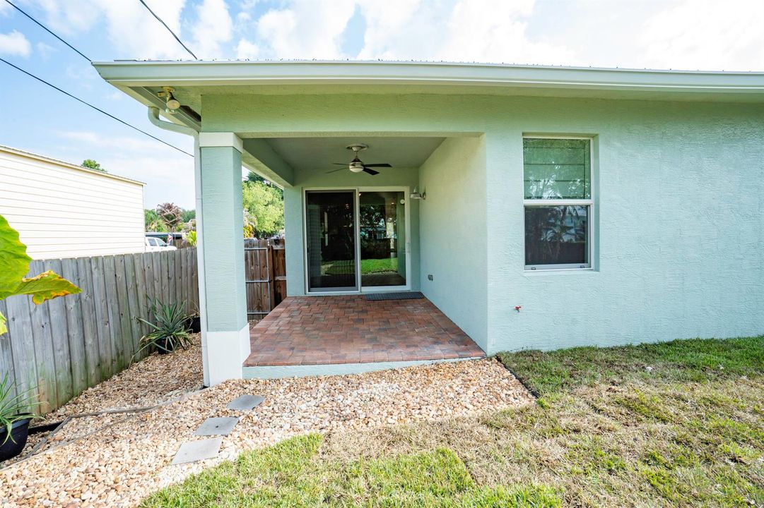 1006 SW 34th Terrace
