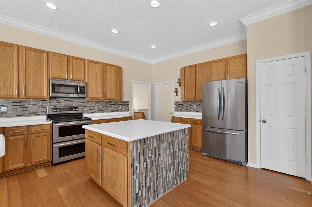 17 - Kitchen_c