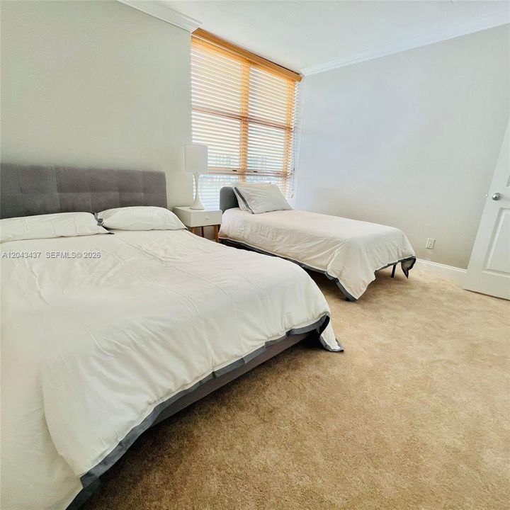 В аренду: $3,500 (2 спален, 2 ванн, 1353 Квадратных фут)