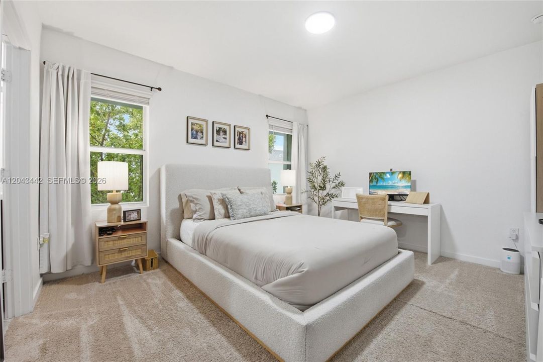 For Rent: $2,500 (3 beds, 2 baths, 1488 Square Feet)