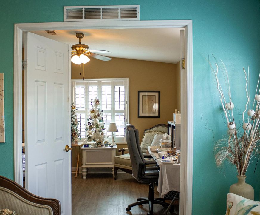 June craft room