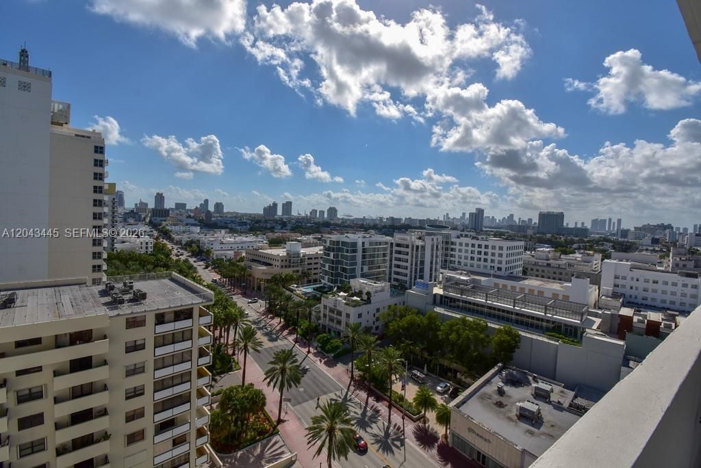 For Rent: $2,700 (1 beds, 1 baths, 530 Square Feet)