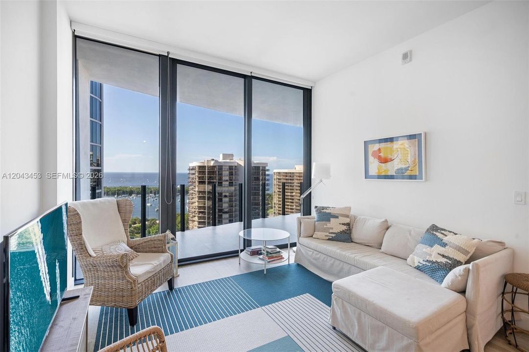 В аренду: $7,500 (1 спален, 1 ванн, 681 Квадратных фут)