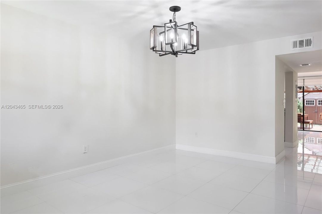 En Renta: $2,700 (2 camas, 2 baños, 1032 Pies cuadrados)