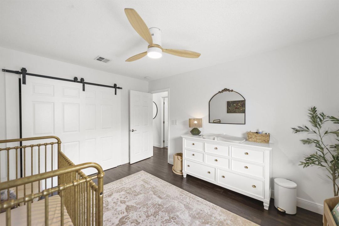 7518 Oak Grove Circle - 46.jpg-SMALL