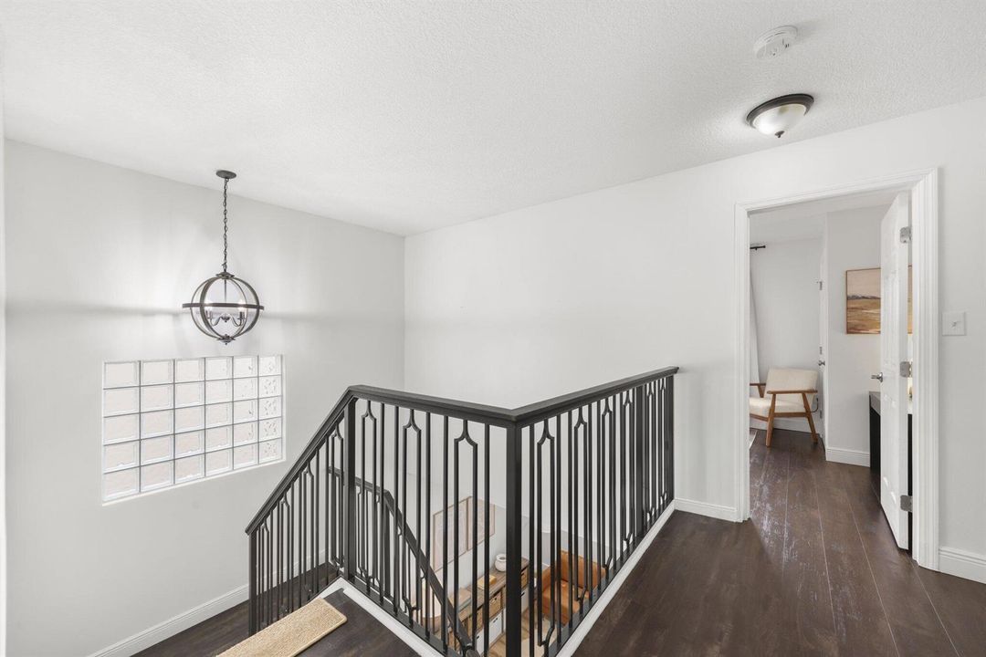 7518 Oak Grove Circle - 48.jpg-SMALL