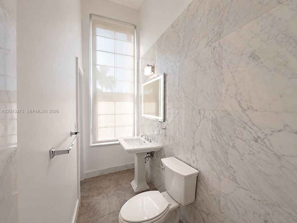 В аренду: $2,550 (2 спален, 2 ванн, 559 Квадратных фут)