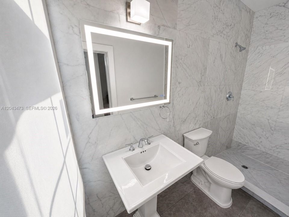 В аренду: $2,550 (2 спален, 2 ванн, 559 Квадратных фут)