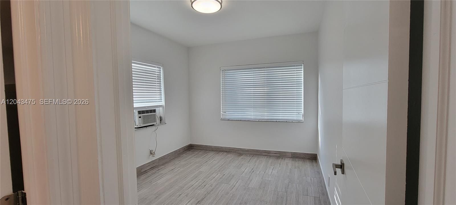 В аренду: $1,400 (1 спален, 1 ванн, 650 Квадратных фут)