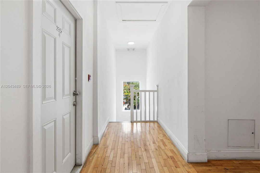 В аренду: $1,750 (1 спален, 1 ванн, 15854 Квадратных фут)