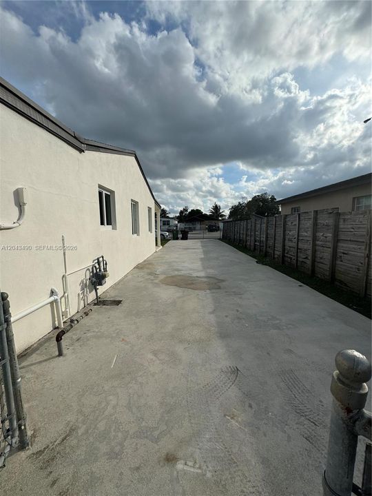 Plenty of parking