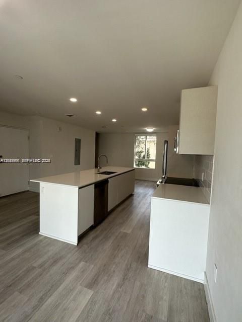 En Venta: $460,000 (2 camas, 2 baños, 1282 Pies cuadrados)