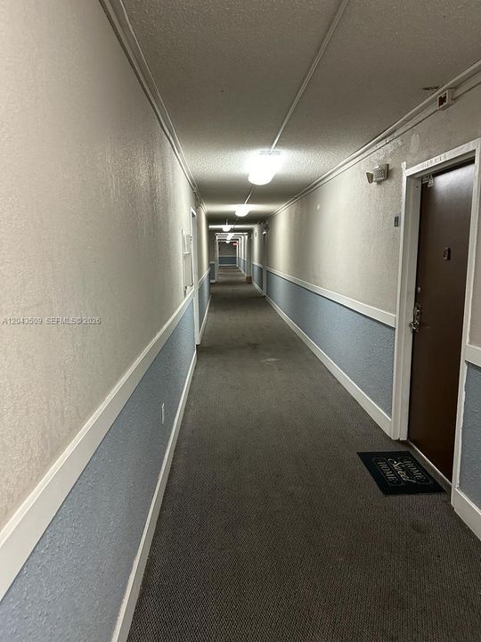 В аренду: $1,700 (2 спален, 1 ванн, 826 Квадратных фут)