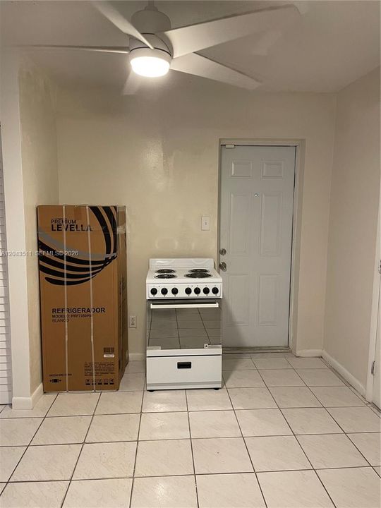 For Rent: $1,200 (0 beds, 1 baths, 0 Square Feet)