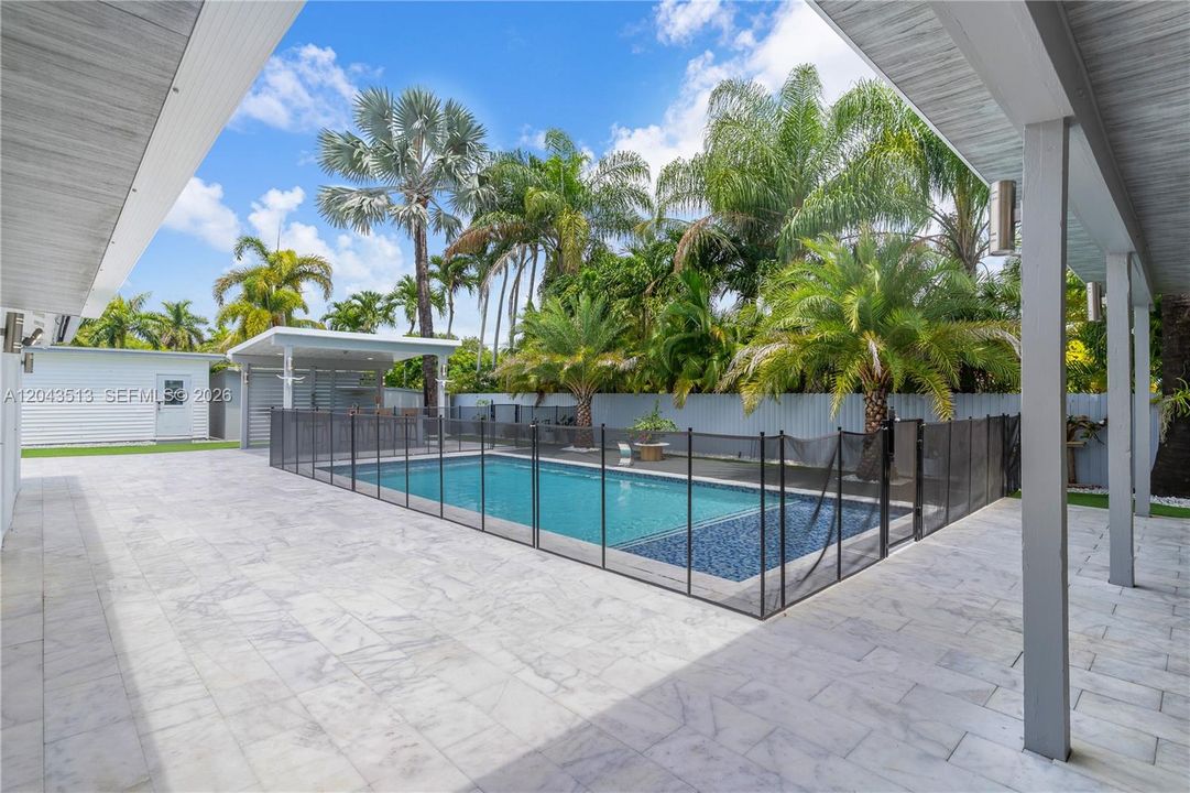 For Sale: $949,900 (3 beds, 2 baths, 2111 Square Feet)