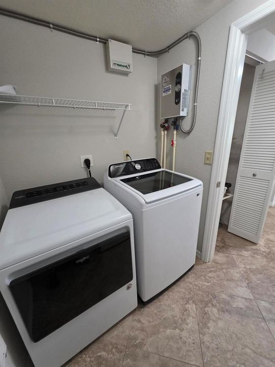 25_laundry_washer_dryer_overview__202607