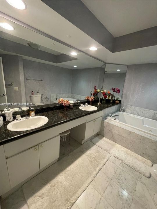 В аренду: $5,500 (2 спален, 2 ванн, 1530 Квадратных фут)