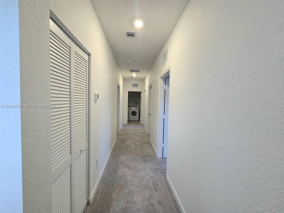 В аренду: $4,600 (5 спален, 3 ванн, 3105 Квадратных фут)