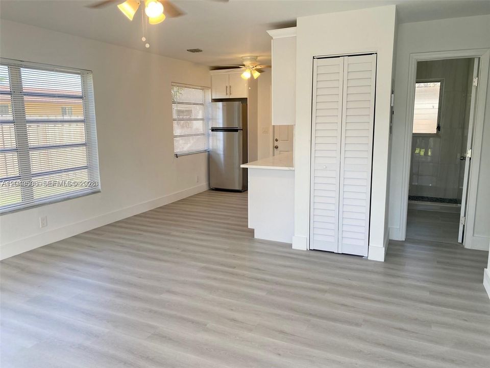 For Sale: $799,999 (0 beds, 0 baths, 1902 Square Feet)