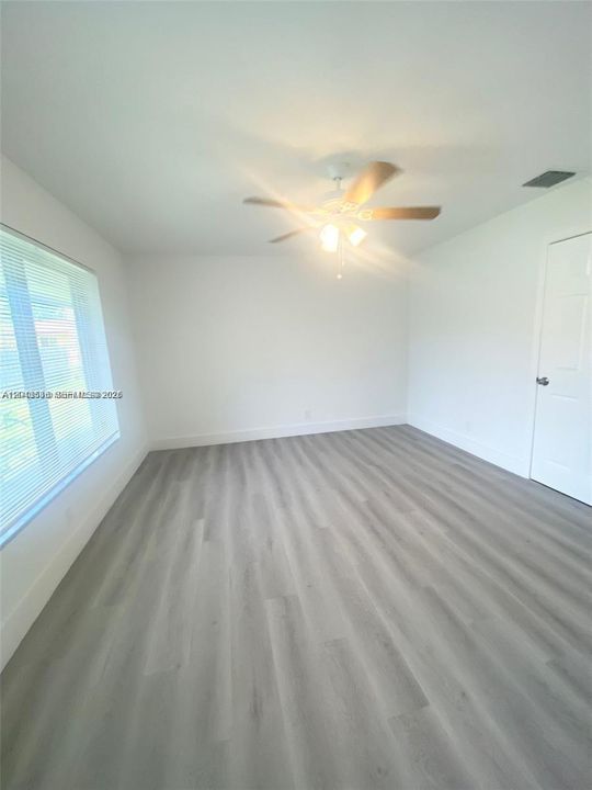 For Sale: $799,999 (0 beds, 0 baths, 1902 Square Feet)