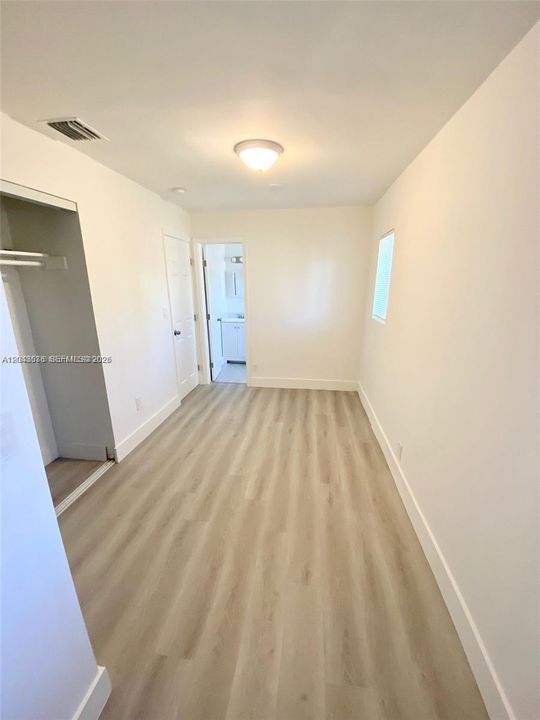 For Sale: $799,999 (0 beds, 0 baths, 1902 Square Feet)