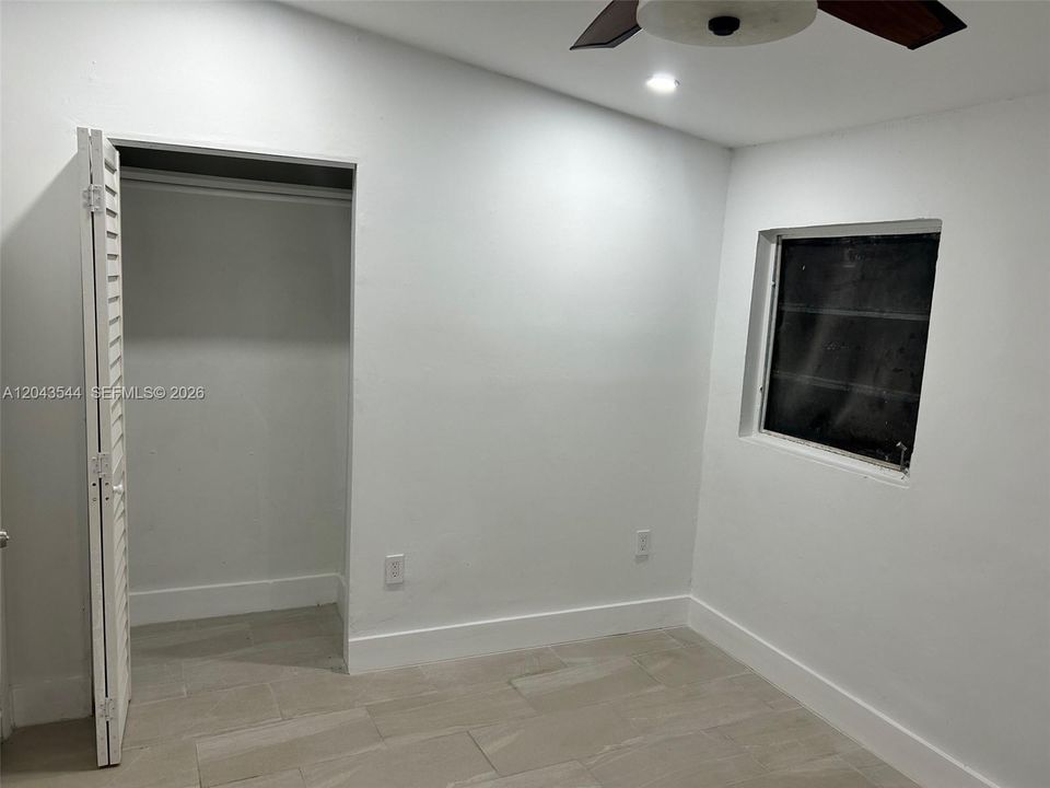 2nd bedroom