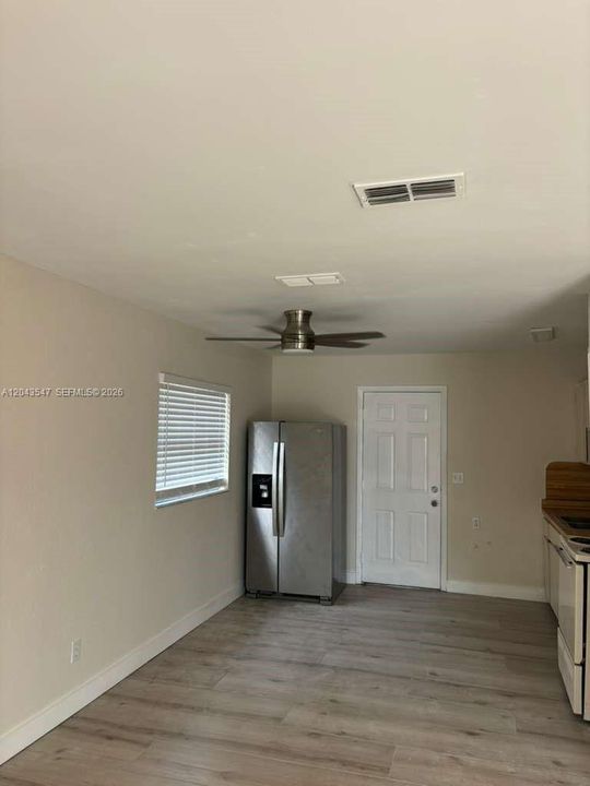 For Rent: $1,200 (2 beds, 1 baths, 0 Square Feet)