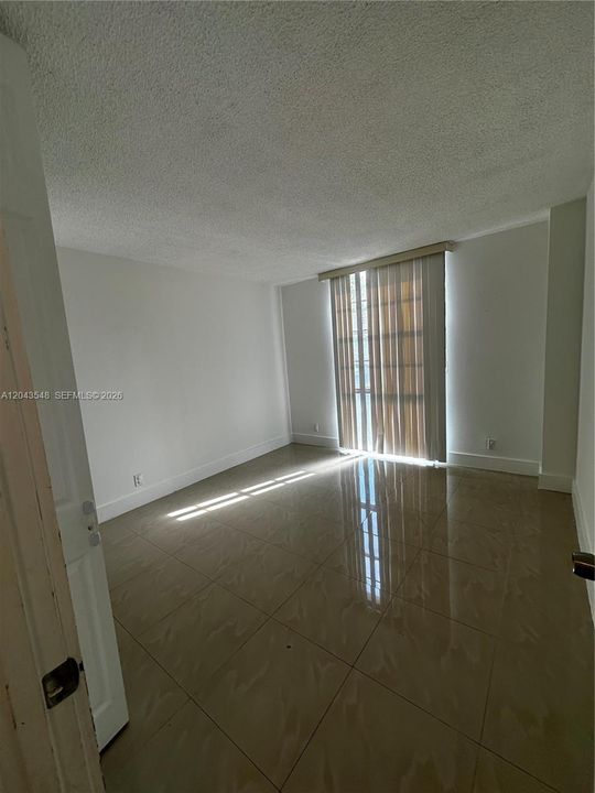 En Renta: $2,100 (2 camas, 2 baños, 1081 Pies cuadrados)