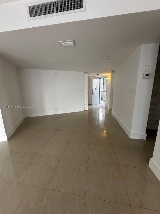 En Renta: $2,100 (2 camas, 2 baños, 1081 Pies cuadrados)