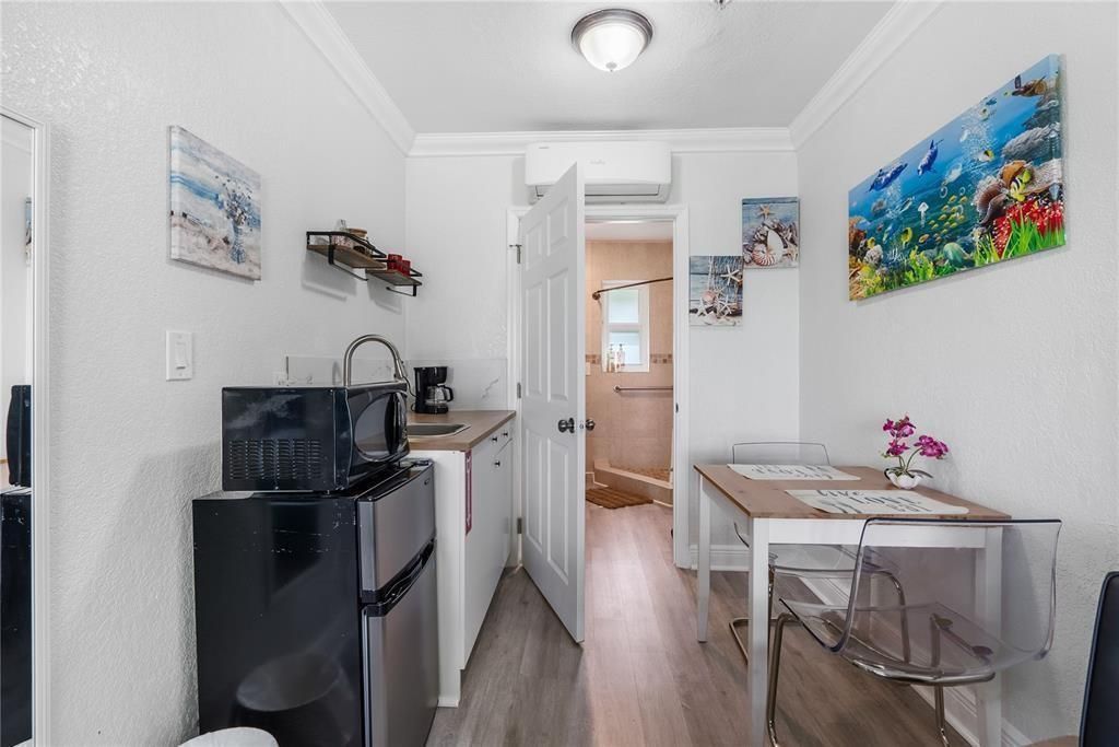 2625 6 kitchenette