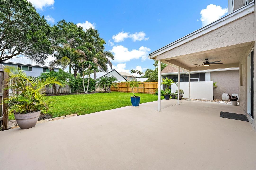 LARGE EXTENDED PATIO
