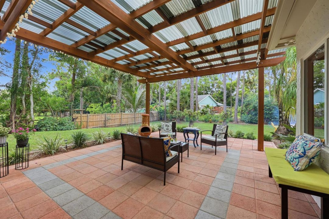 COVERED PERGOLA