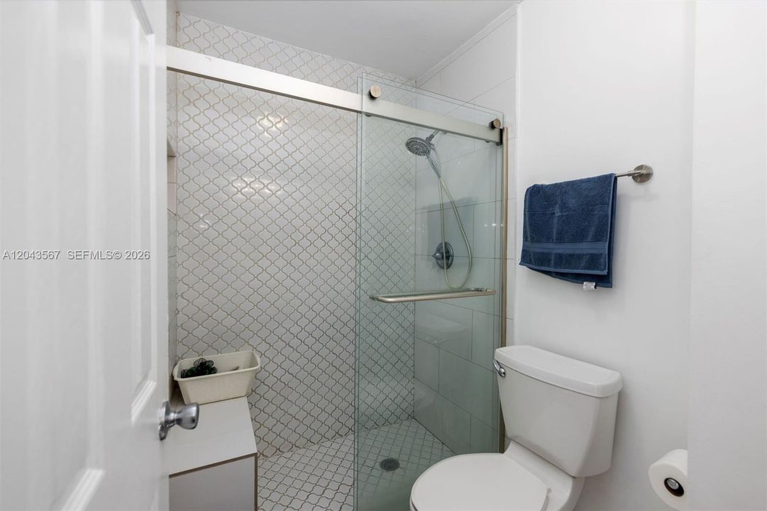 Activo con contrato: $495,000 (3 camas, 2 baños, 1317 Pies cuadrados)