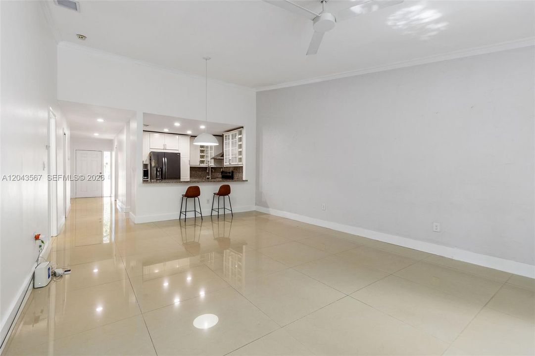 На продажу: $495,000 (3 спален, 2 ванн, 1317 Квадратных фут)