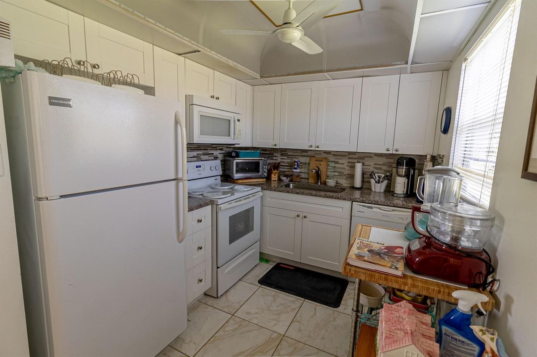 Kitchen-2