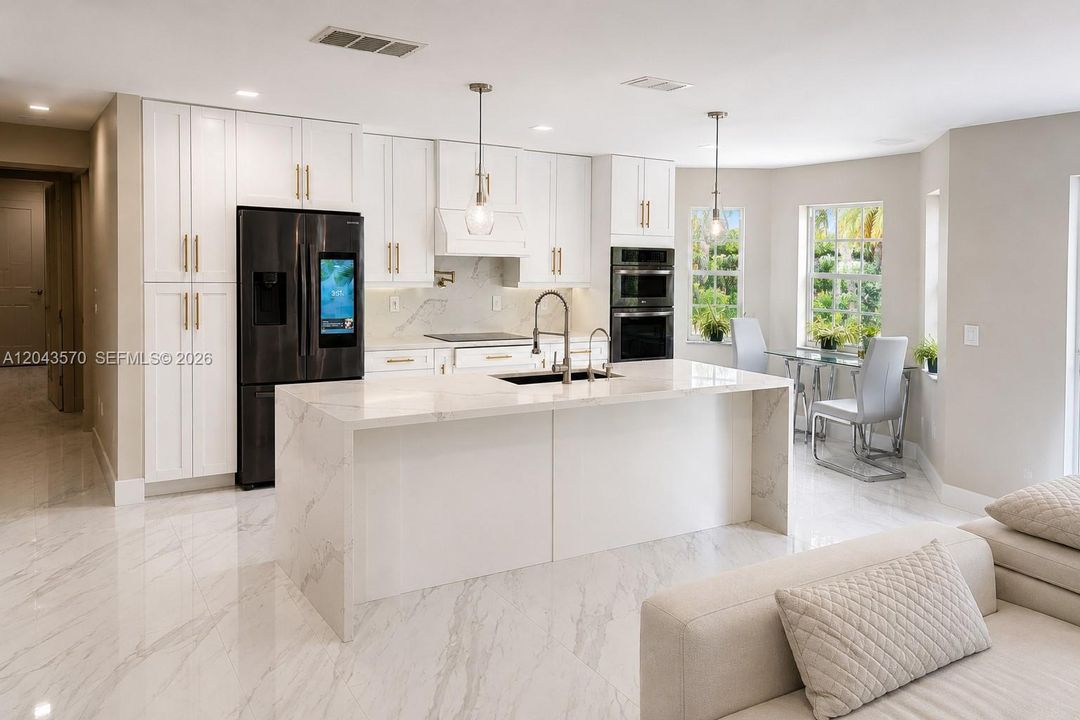 For Rent: $8,000 (5 beds, 4 baths, 2767 Square Feet)