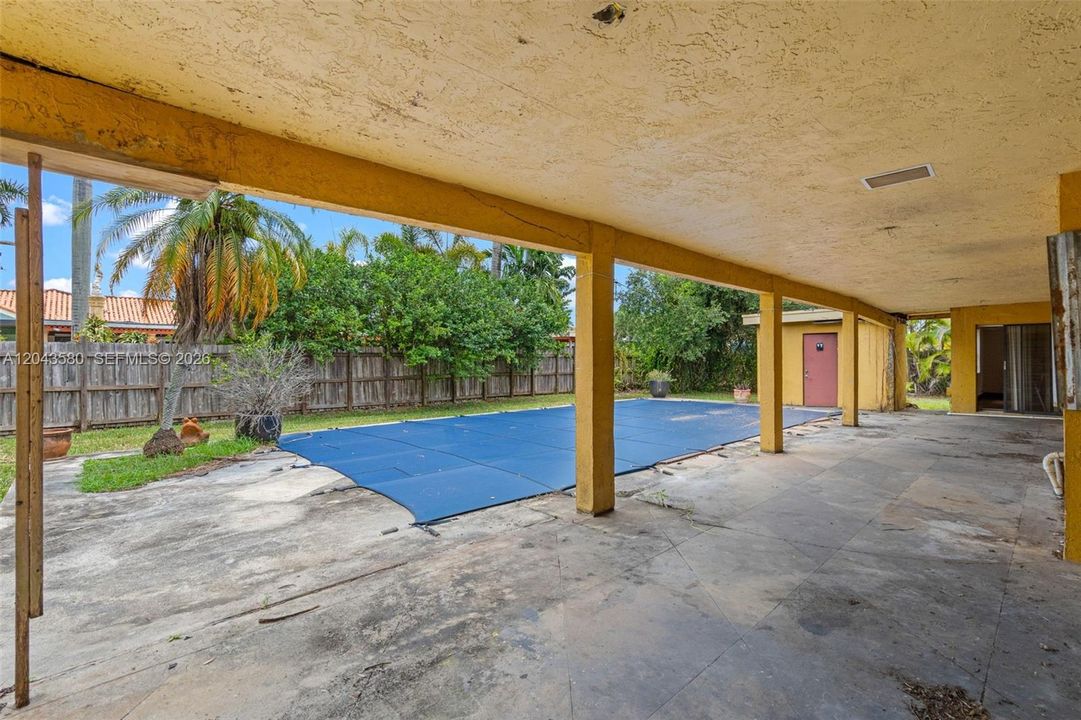 En Venta: $484,900 (4 camas, 2 baños, 2670 Pies cuadrados)