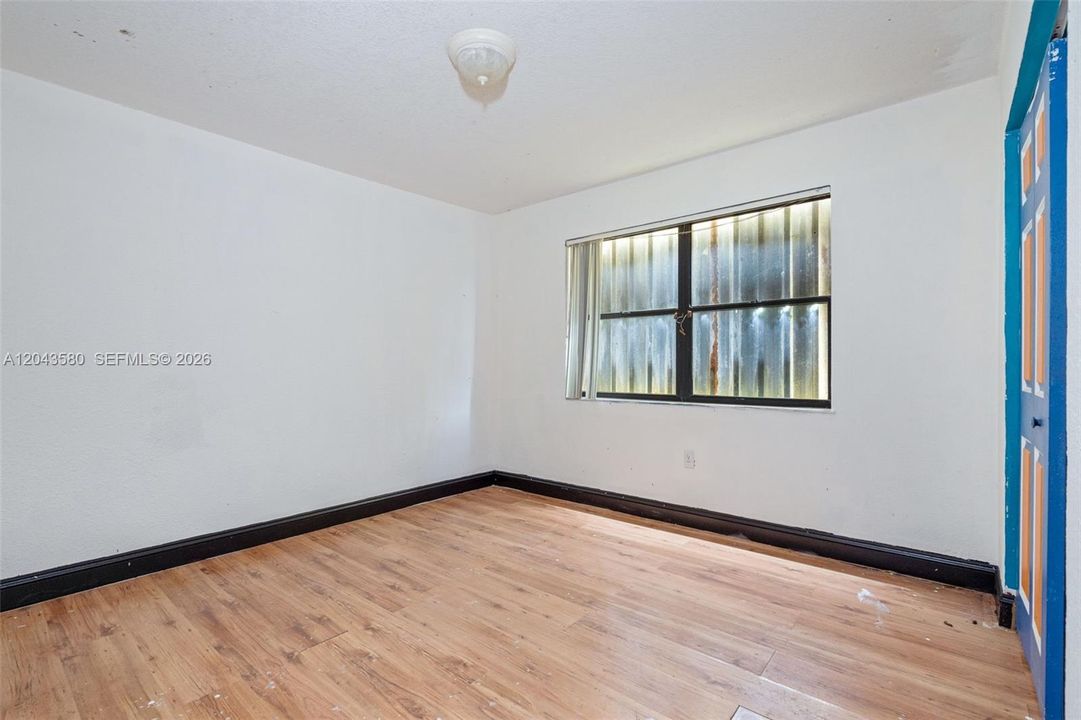 En Venta: $484,900 (4 camas, 2 baños, 2670 Pies cuadrados)