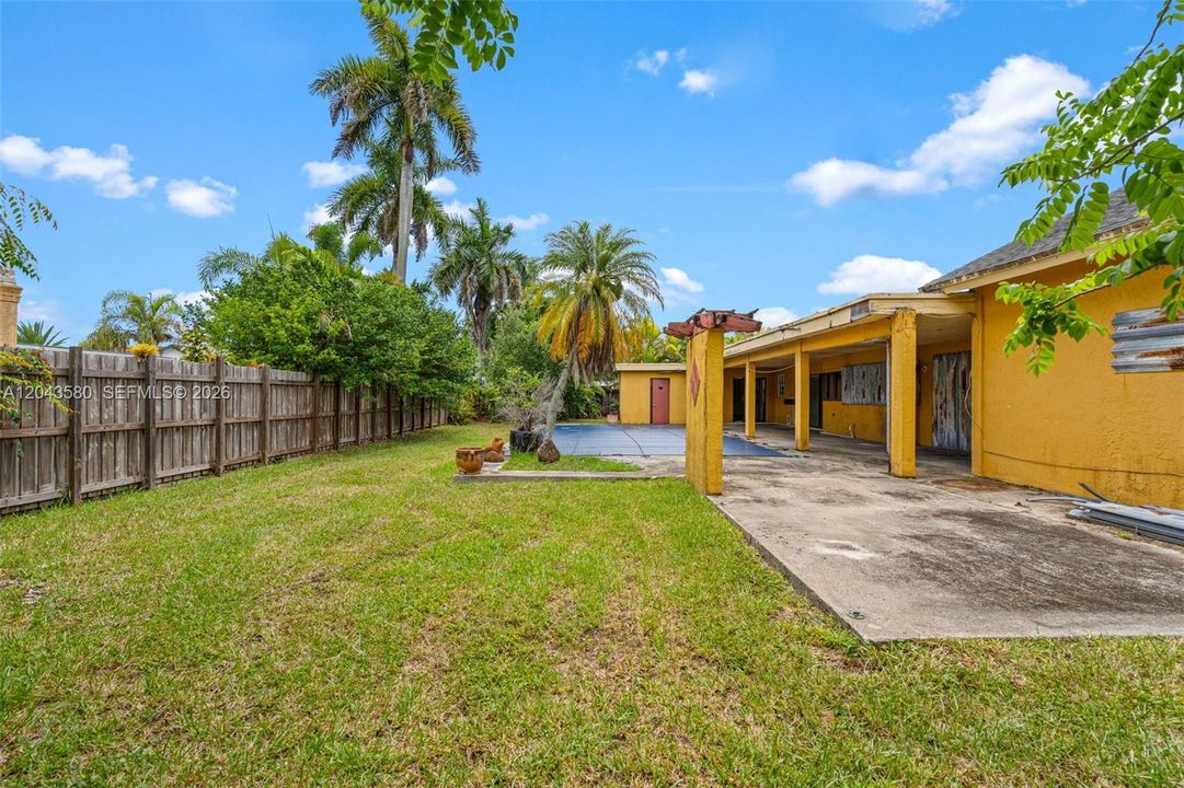 En Venta: $484,900 (4 camas, 2 baños, 2670 Pies cuadrados)
