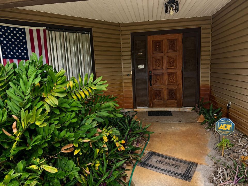 mikes house clean front