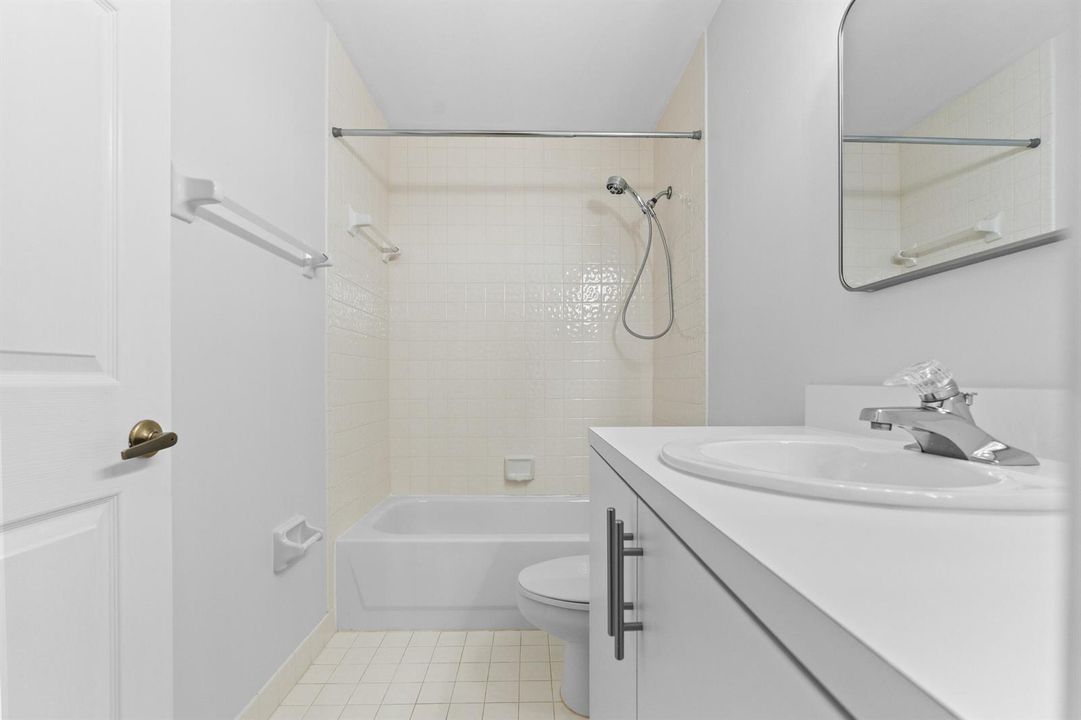 BAthroom 2