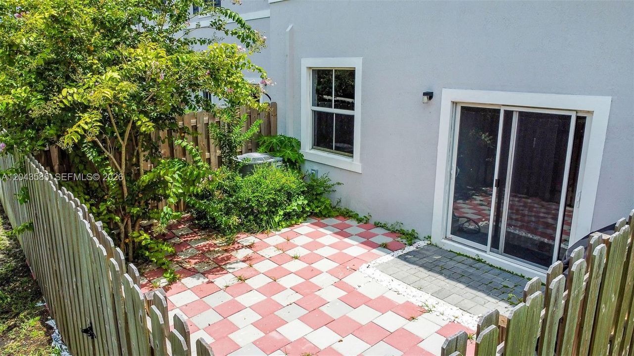 En Renta: $3,700 (3 camas, 3 baños, 1853 Pies cuadrados)