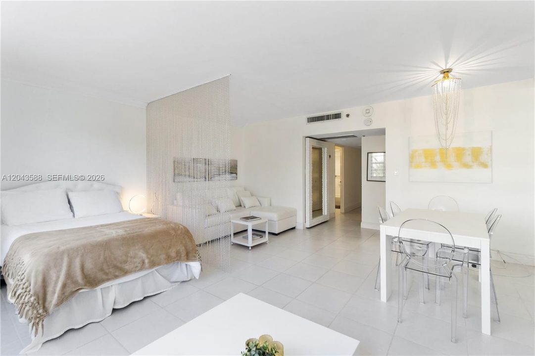 En Venta: $299,000 (0 camas, 1 baños, 530 Pies cuadrados)