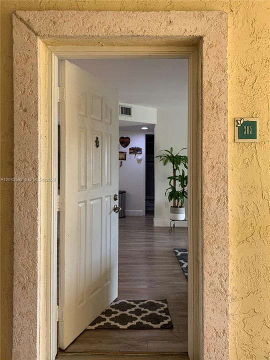 На продажу: $249,000 (1 спален, 1 ванн, 813 Квадратных фут)