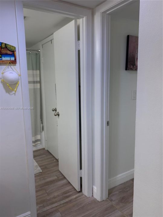 На продажу: $249,000 (1 спален, 1 ванн, 813 Квадратных фут)