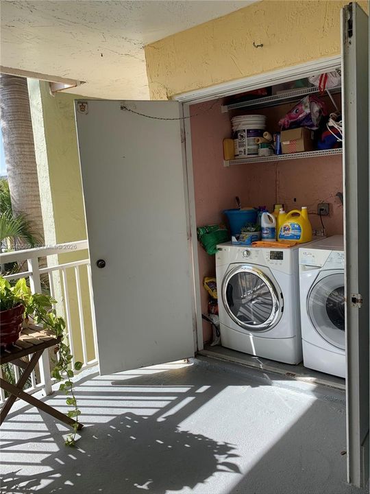 На продажу: $249,000 (1 спален, 1 ванн, 813 Квадратных фут)