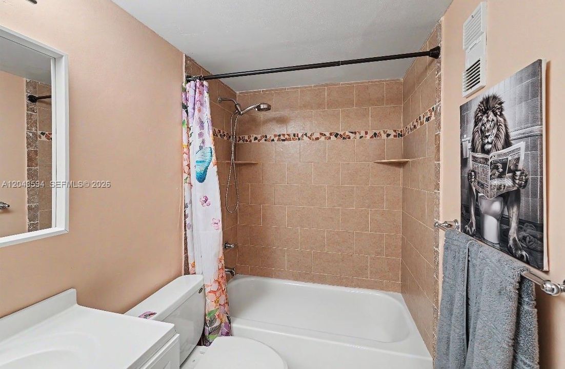 : $195,000 (2 camas, 2 baños, 1120 Pies cuadrados)