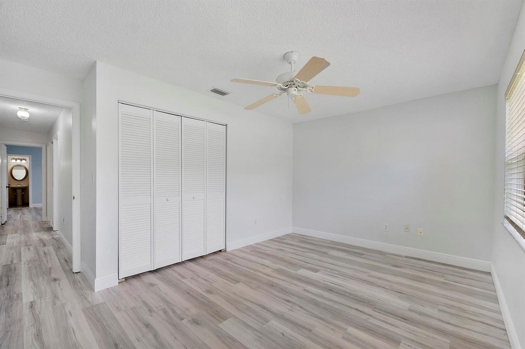 11454 Nw 41st St_037